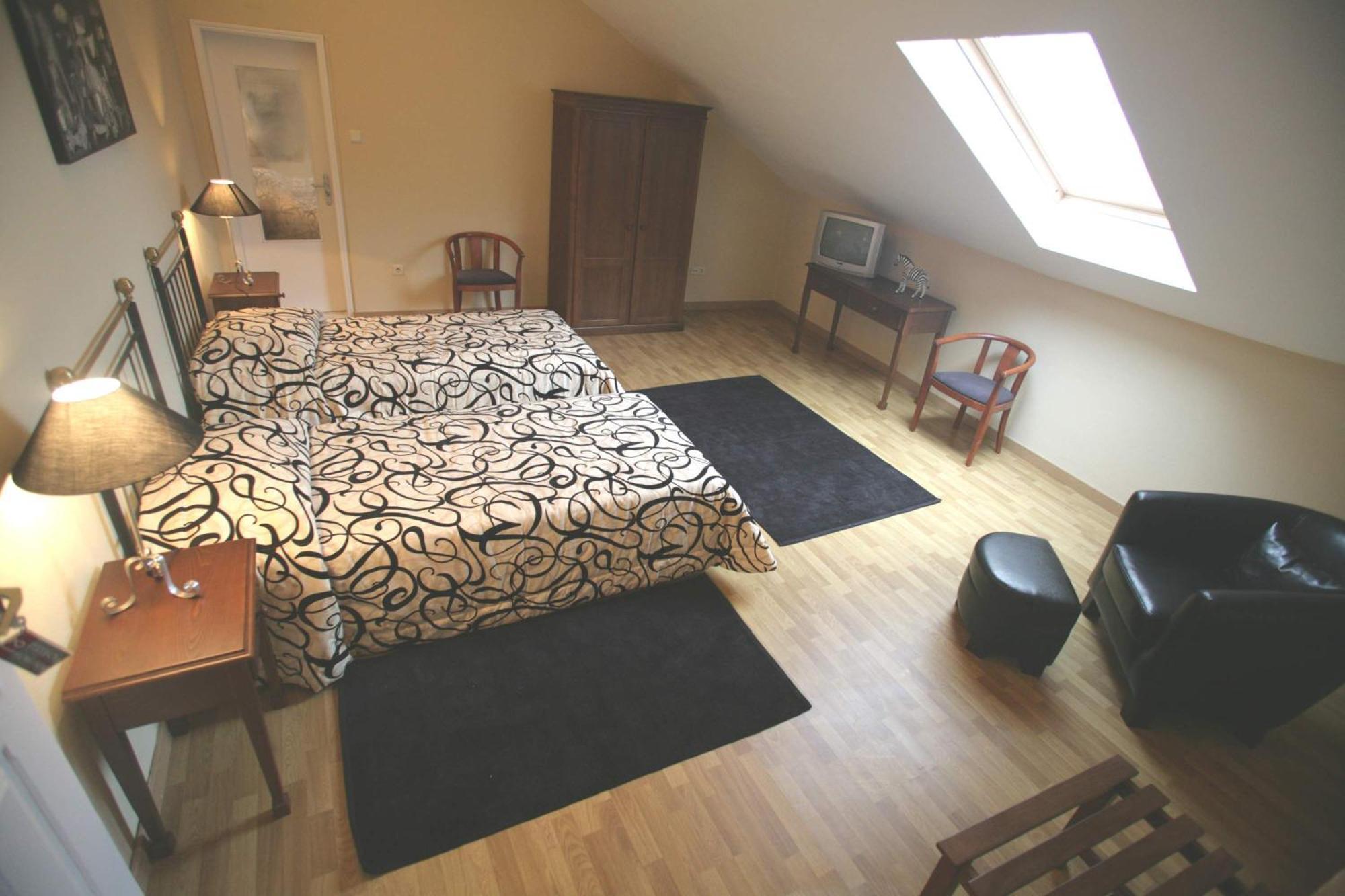 Pateo Do Morgado - Turismo De Habitacao Bed & Breakfast Casa Branca Ruang foto